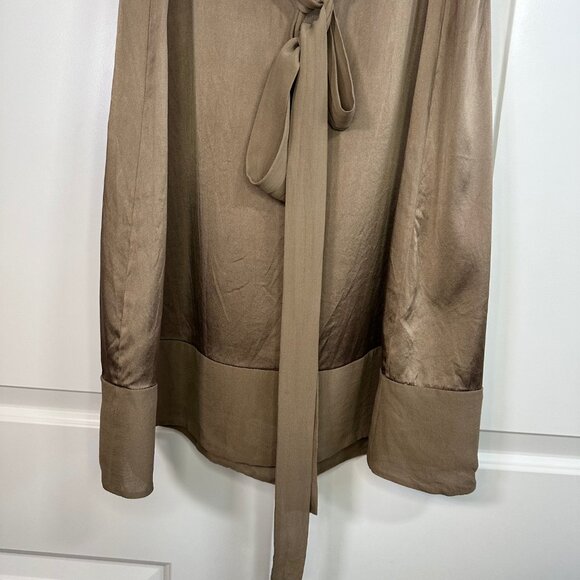 Bronze Silk Short Sleeve V-Neck Knee Length Dress - Medium - Picture 10 of 12